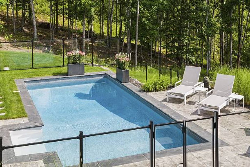 glass pool fencing